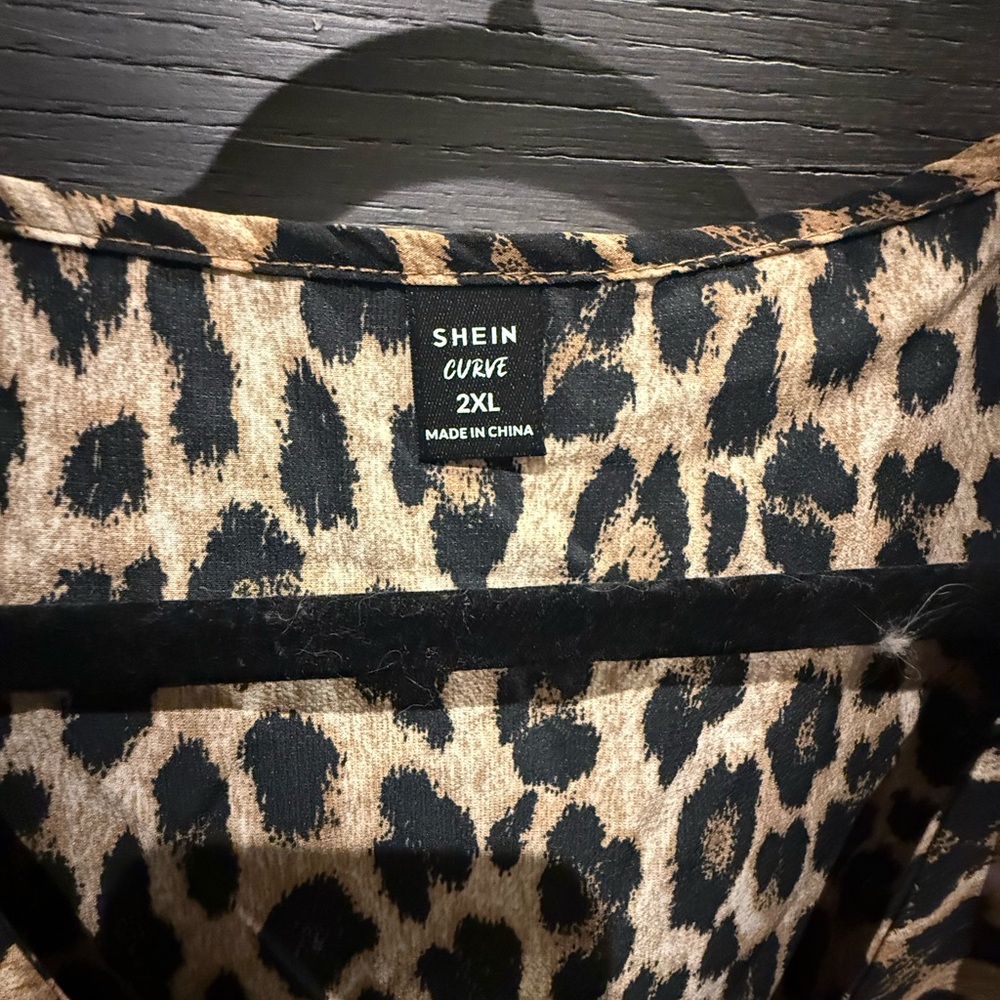 Leopard Print Ruffle Blouse - Picture 2 of 4